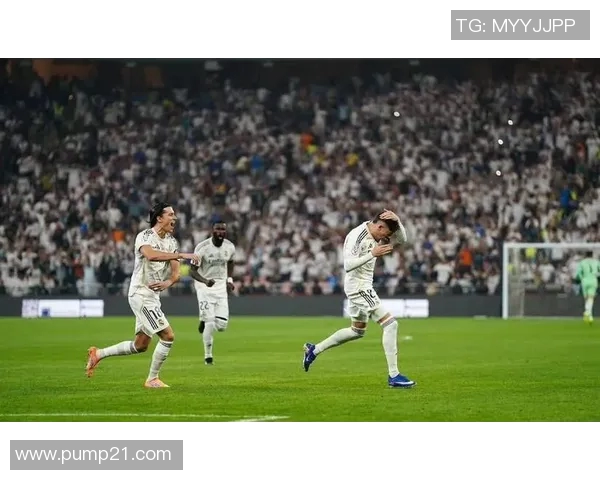 皇马在德比战中以2比1战胜马竞决胜进球引发球迷热烈欢呼